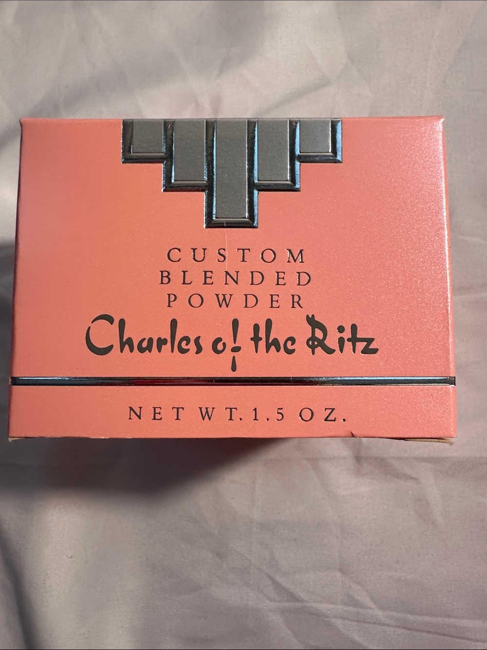 Charles of the Ritz Custom Blended Powder – Classic Ivory – 1.5 oz – New Sealed